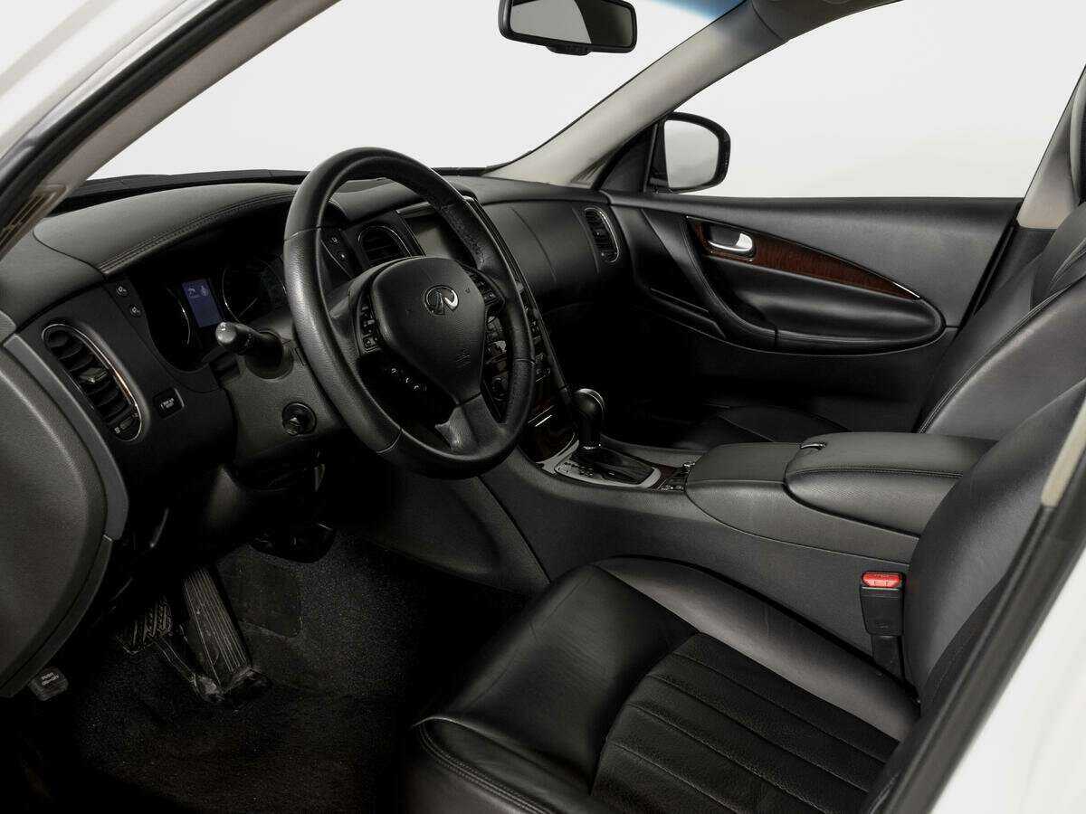Infiniti QX50, 2014 Фото №16