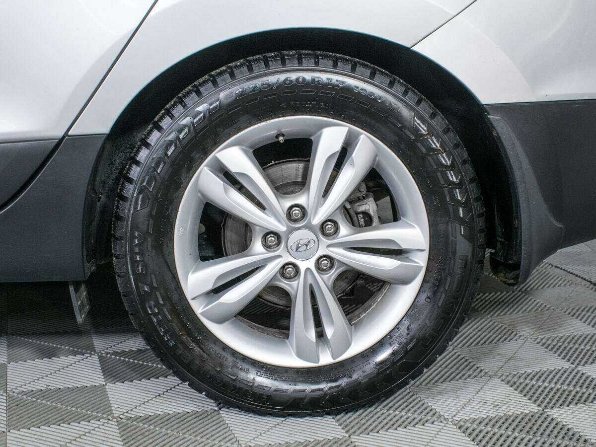 Hyundai ix35, 2011 Фото №16