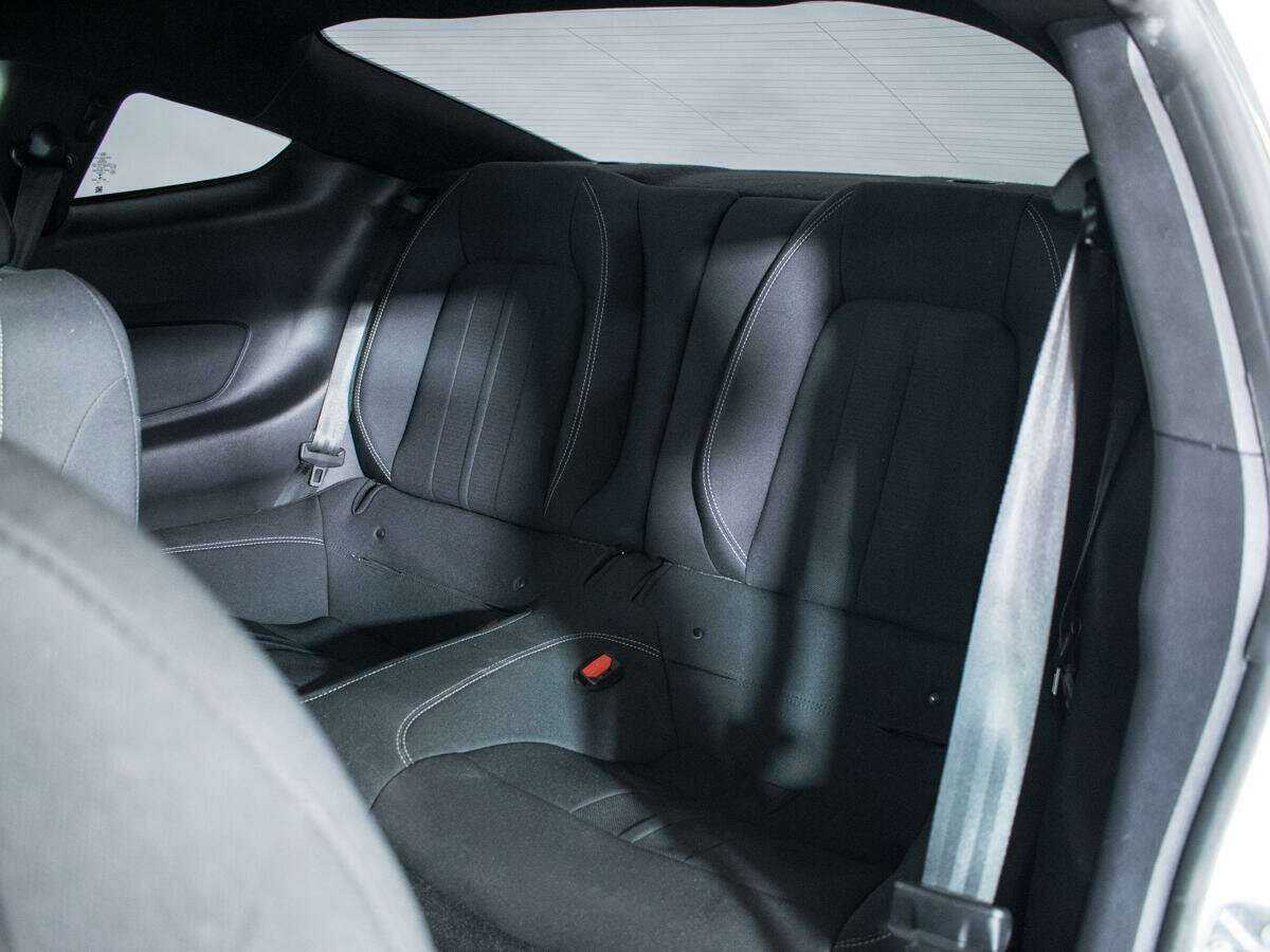 Ford Mustang, 2022 Фото №10