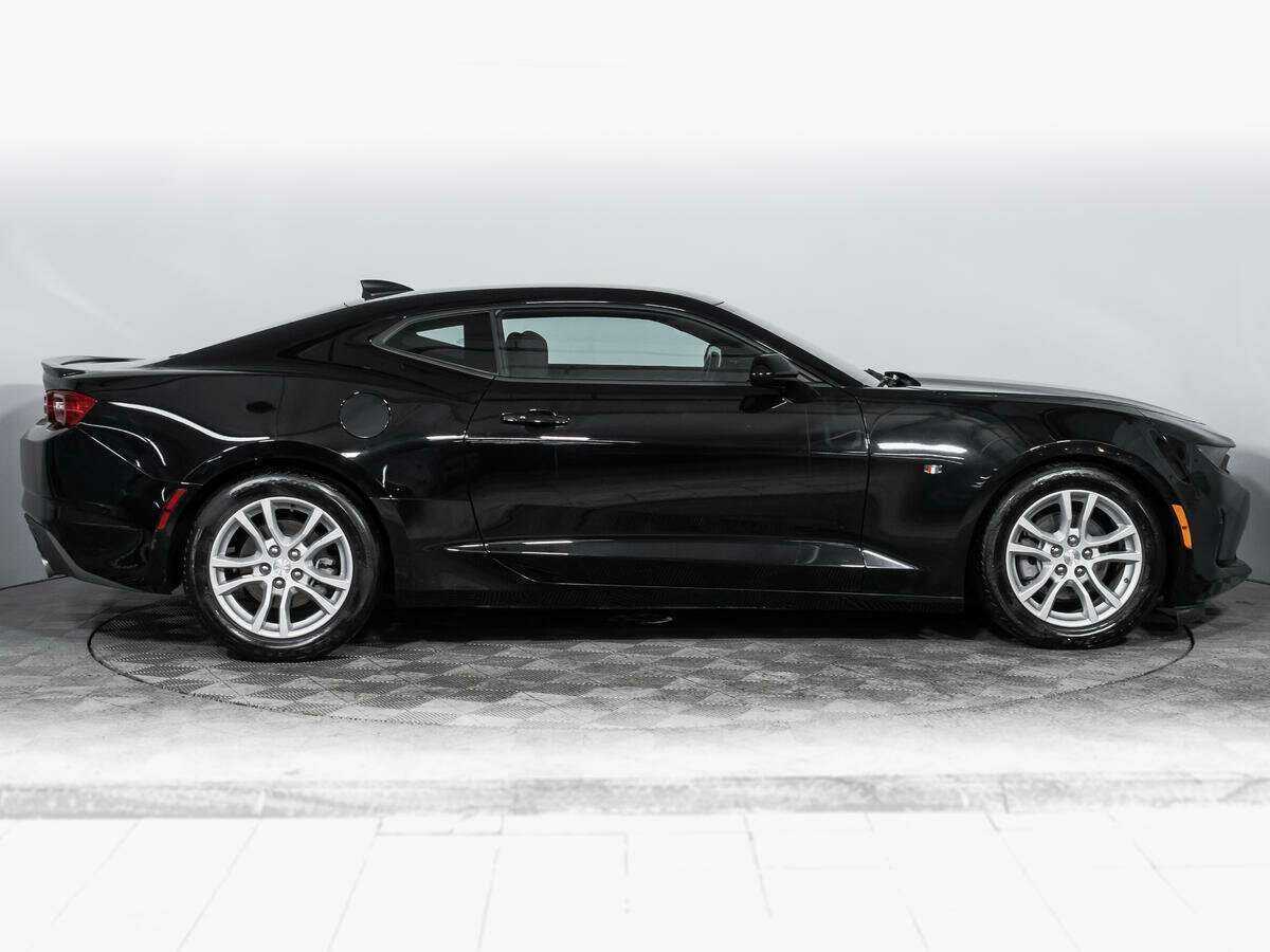 Chevrolet Camaro, 2022 - 21 245 км. | Фото №4