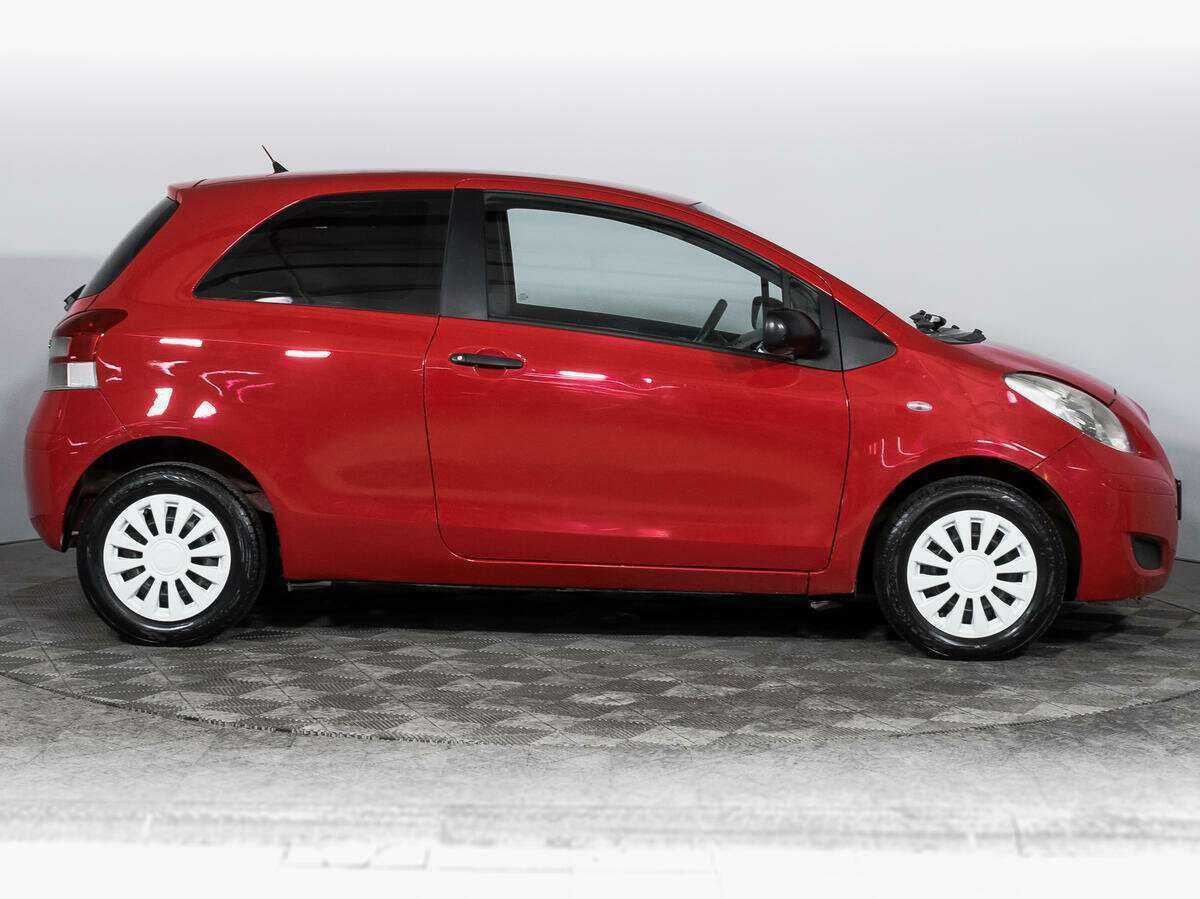 Toyota Yaris, 2010 - 219 968 км. | Фото №4