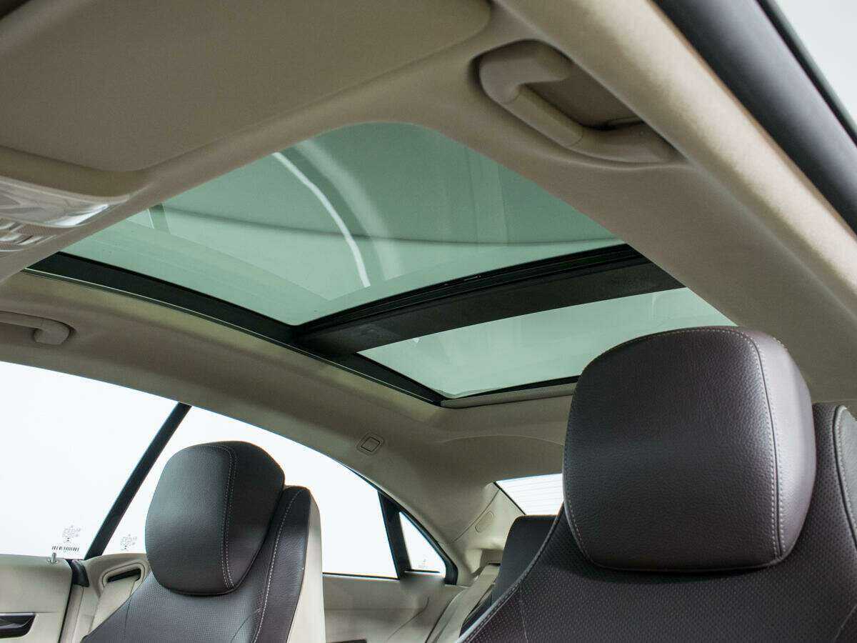 Mercedes-Benz E-Класс 200, 2014 Фото №15