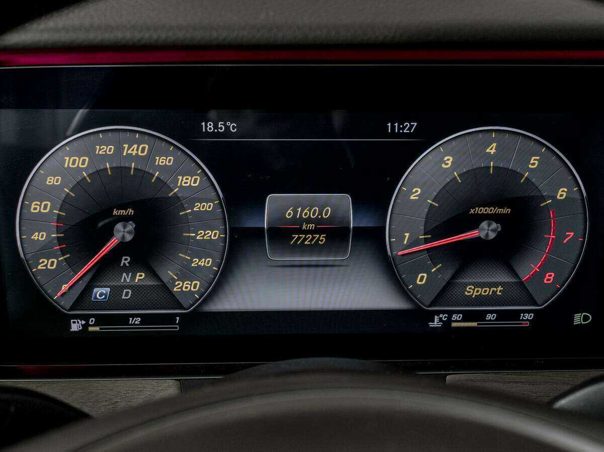 Mercedes-Benz E-Класс 200, 2017 Фото №11