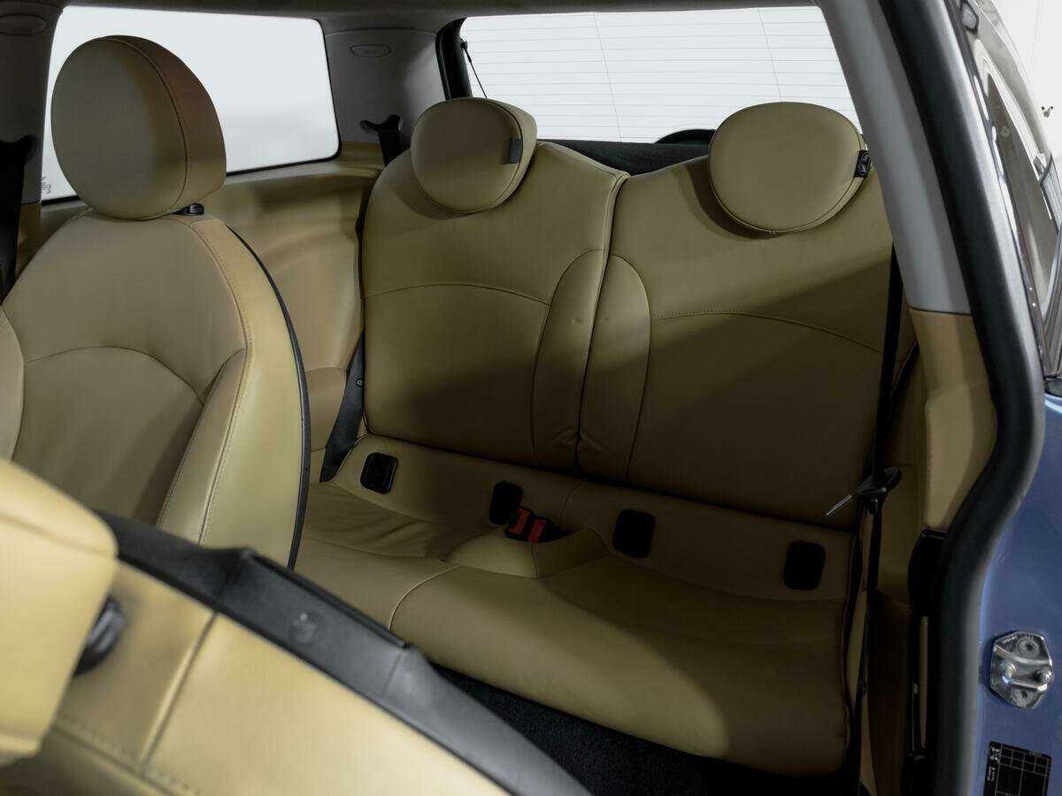 Mini Hatch Cooper S, 2008 Фото №10