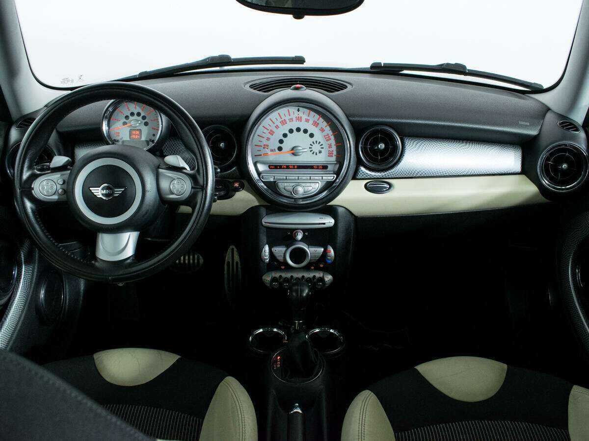 Mini Hatch Cooper S, 2010 Фото №12