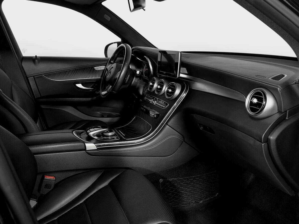 Mercedes-Benz GLC 250, 2018 Фото №9