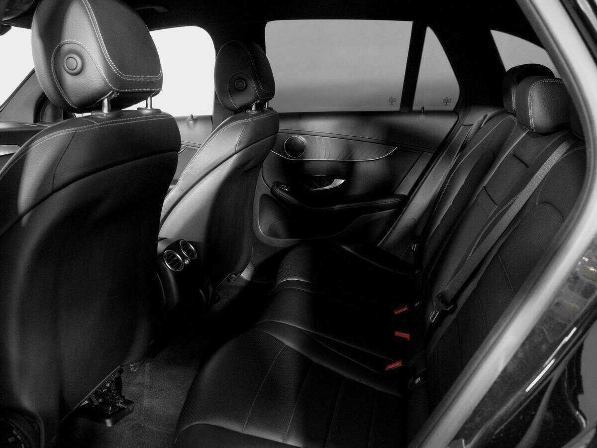 Mercedes-Benz GLC 250, 2018 Фото №10