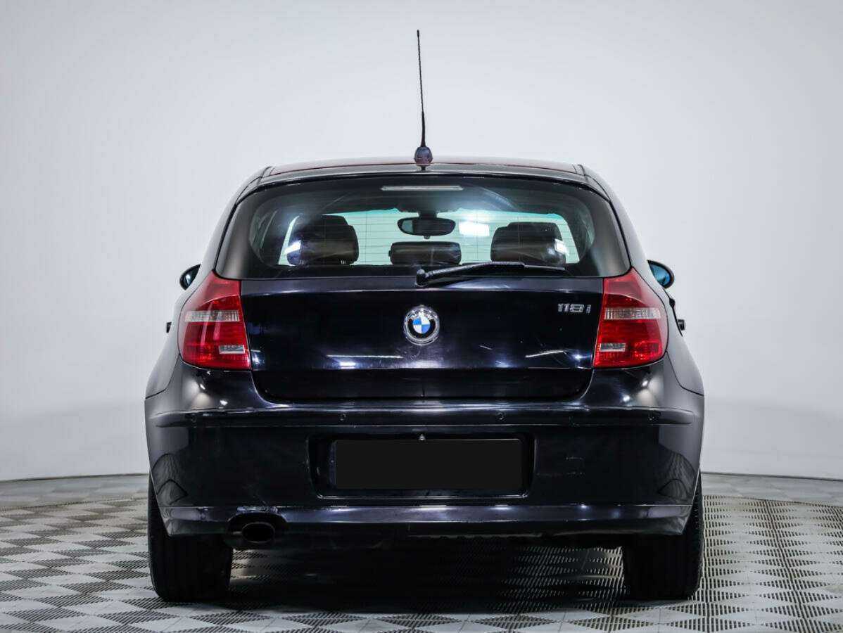 BMW 1 серии 118i, 2008 - 270 983 км. | Фото №5