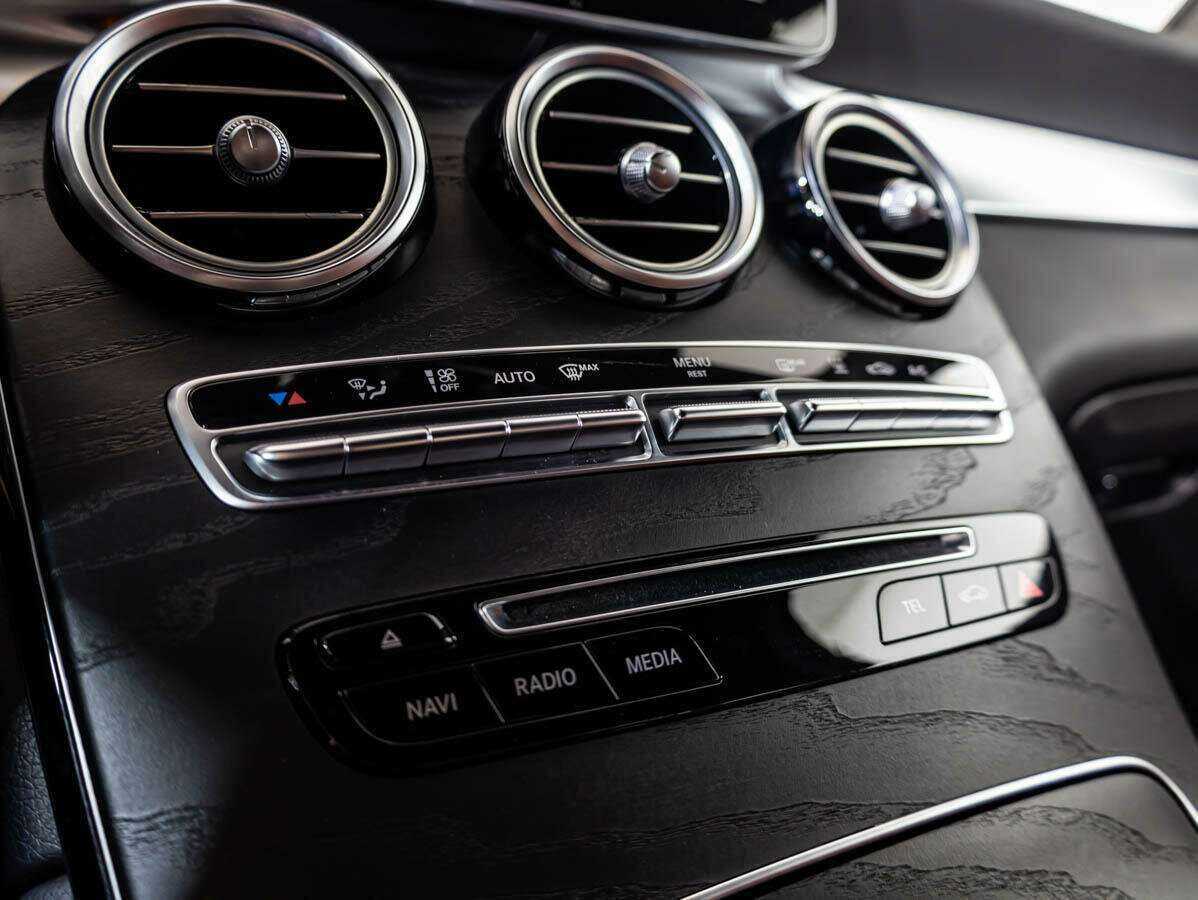 Mercedes-Benz GLC Coupe 250 d, 2017 Фото №15