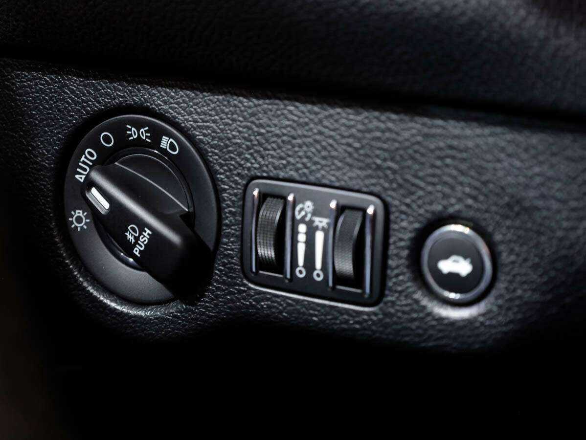 Dodge Challenger, 2020 Фото №15