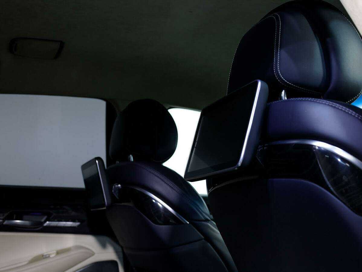 Genesis G90, 2016 Фото №15