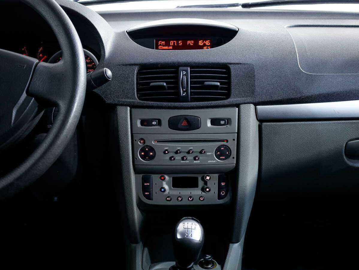 Renault Symbol, 2008 Фото №13