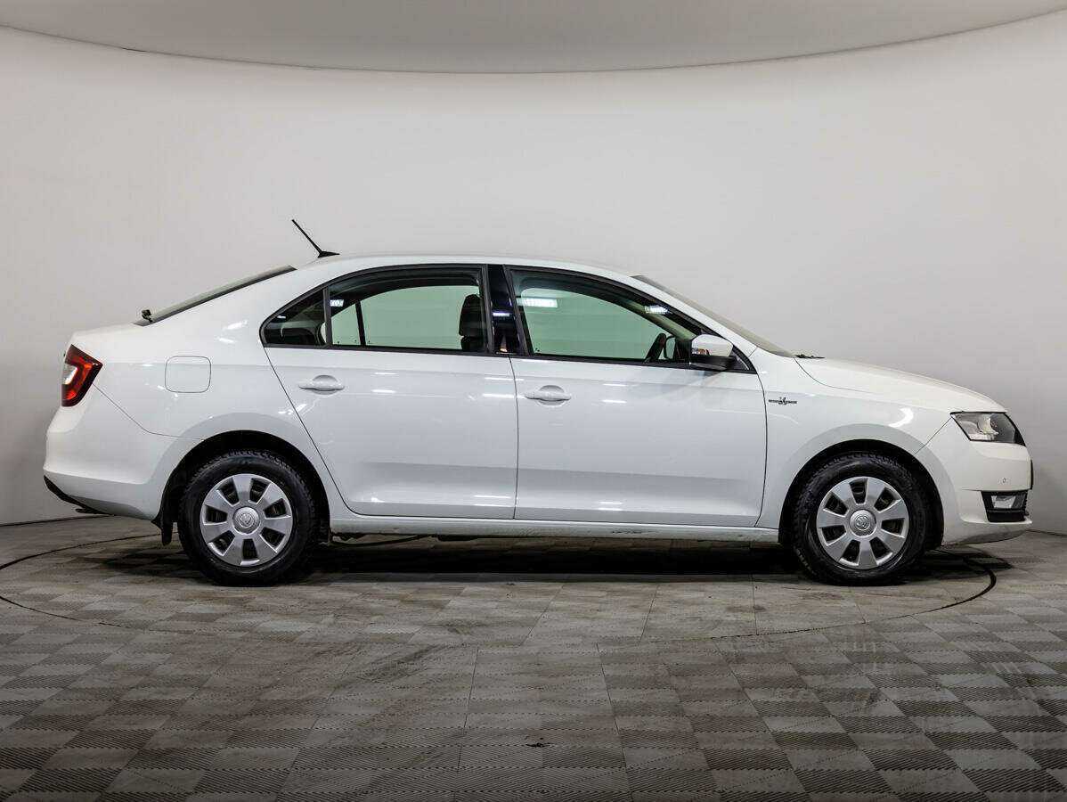 Skoda Rapid, 2018 - 180 044 км. | Фото №3