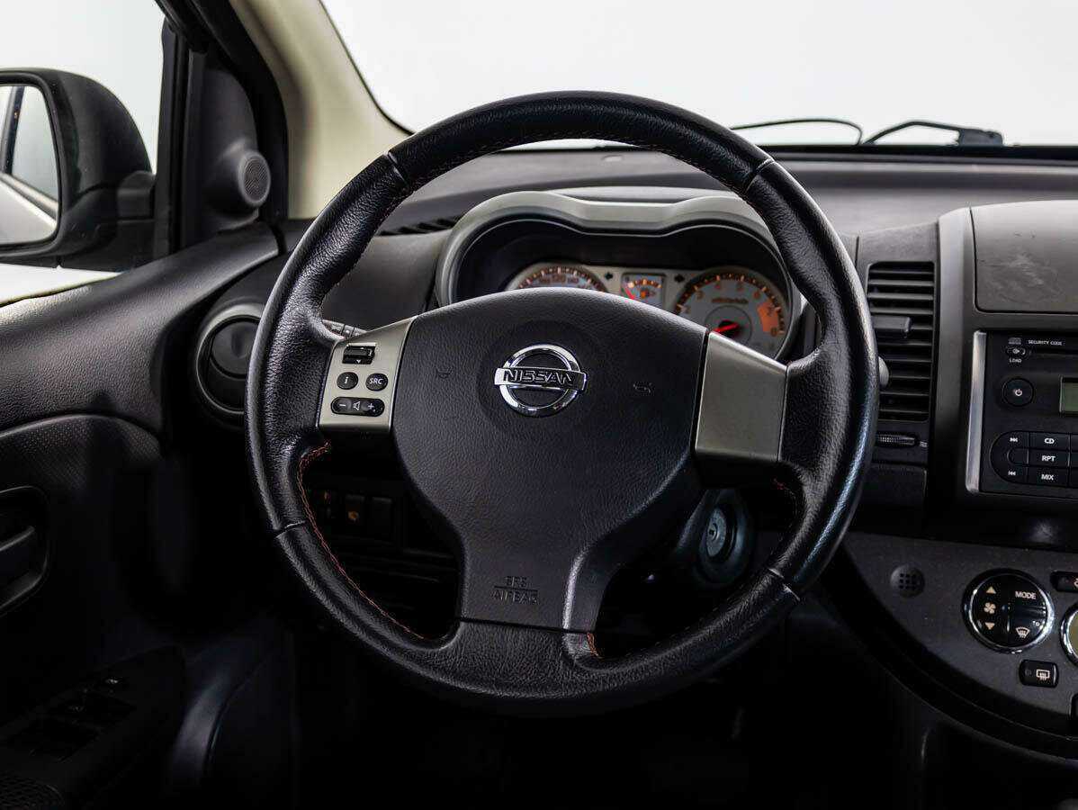Nissan Note, 2007 Фото №14