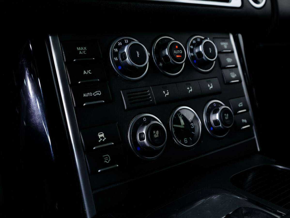 Land Rover Range Rover, 2010 Фото №19