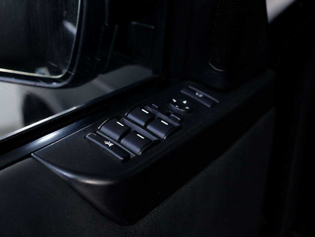 Land Rover Range Rover, 2010 Фото №28