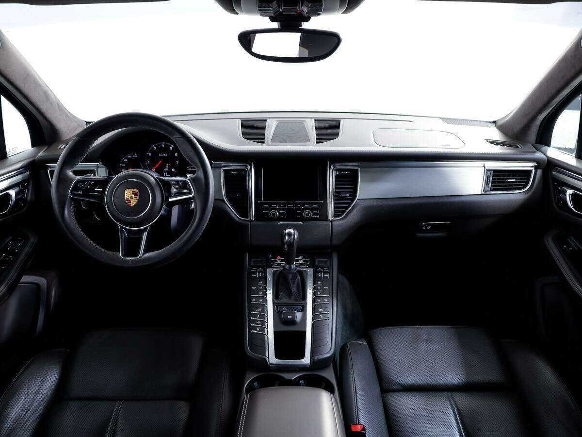 Porsche Macan Turbo, 2015 Фото №10