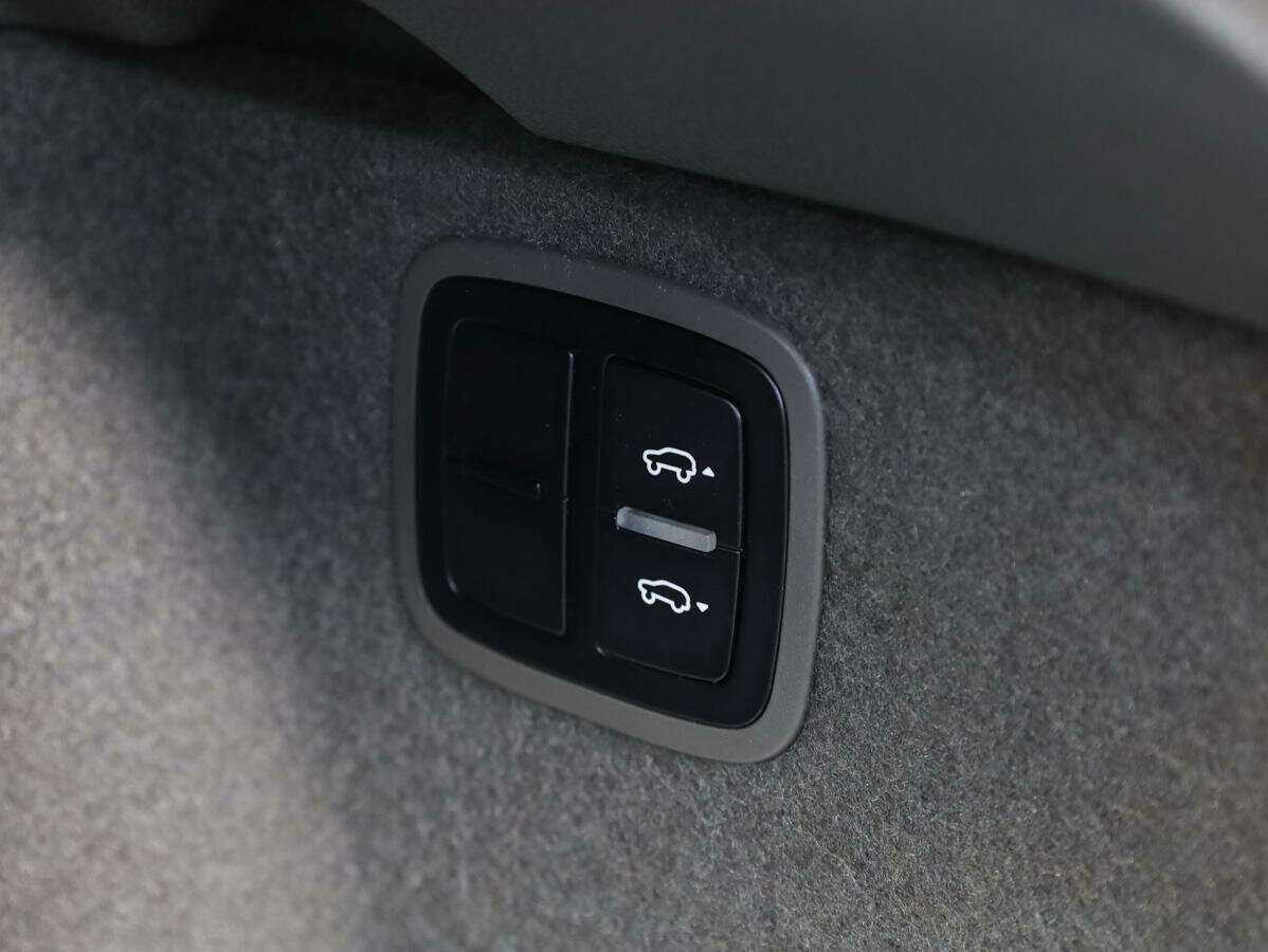 Porsche Macan Turbo, 2015 Фото №30