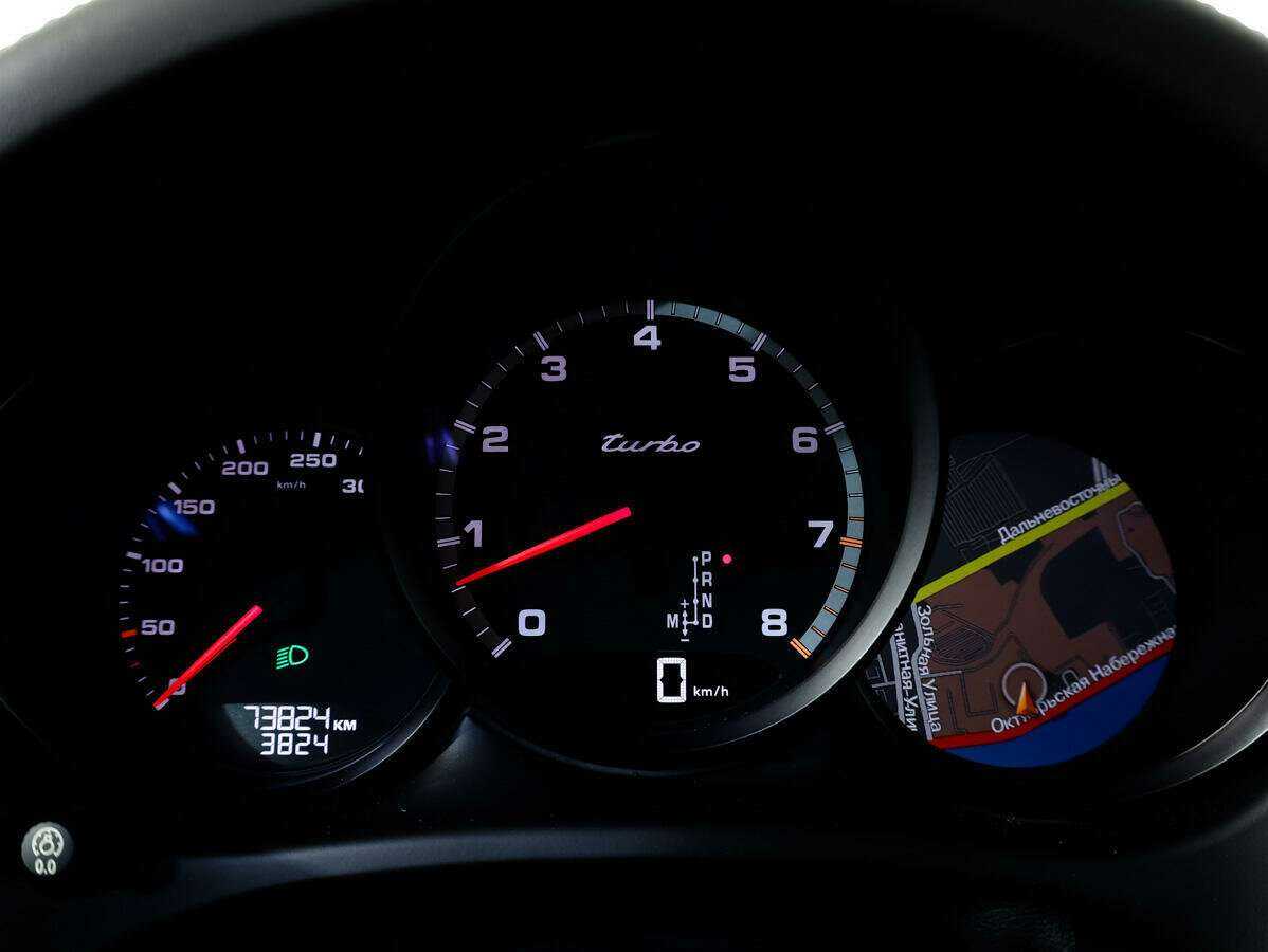 Porsche Macan Turbo, 2015 Фото №31