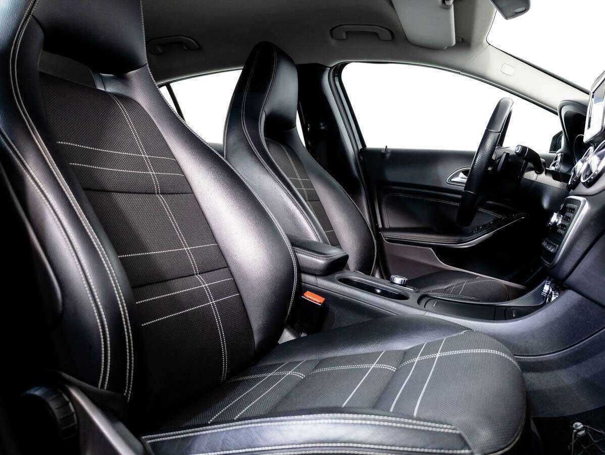 Mercedes-Benz GLA 250, 2014 Фото №12