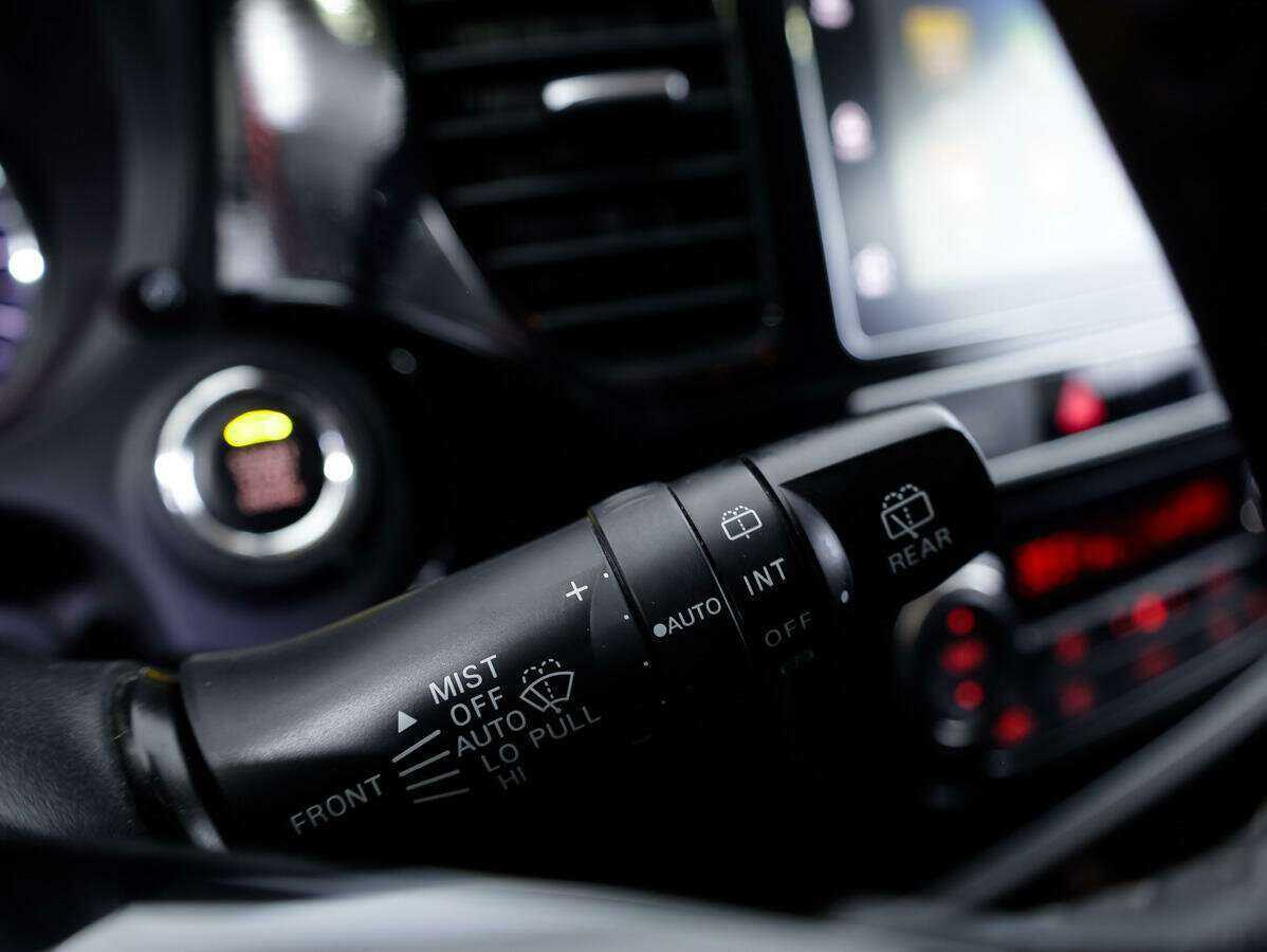 Mitsubishi Outlander, 2018 Фото №22