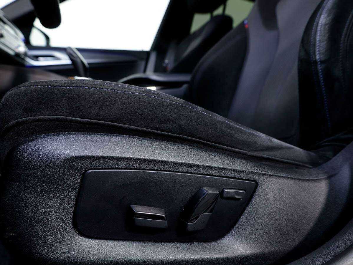 BMW 5 серии 520d xDrive, 2019 Фото №12