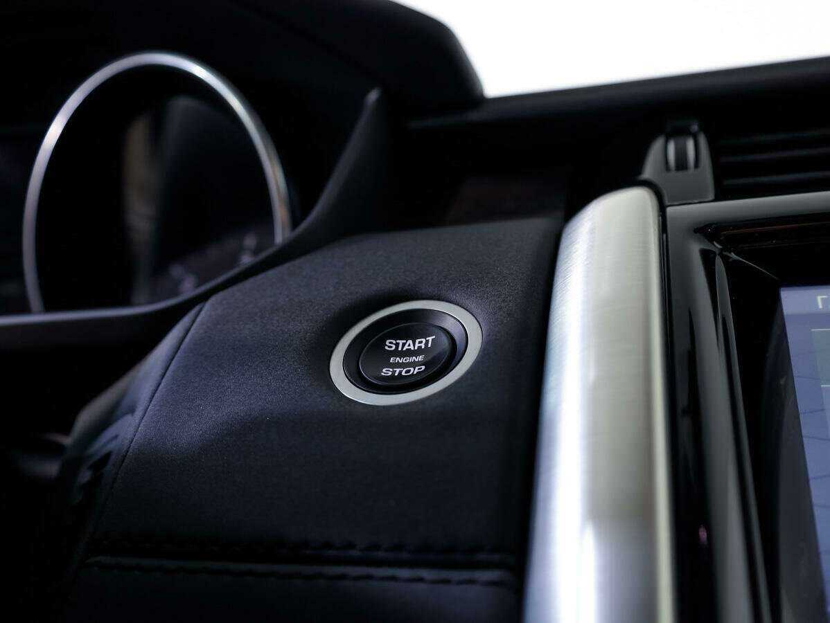 Land Rover Discovery, 2017 Фото №18