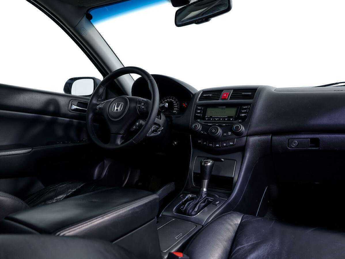 Honda Accord, 2006 - 293 596 км. | Фото №8