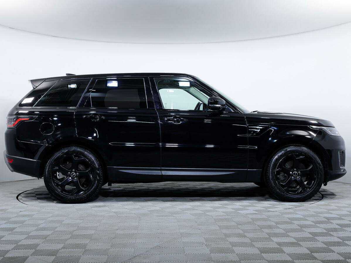 Land Rover Range Rover Sport, 2018 - 43 448 км. | Фото №3