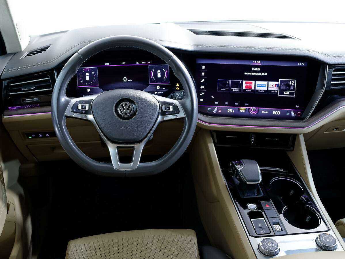 Volkswagen Touareg, 2020 Фото №9