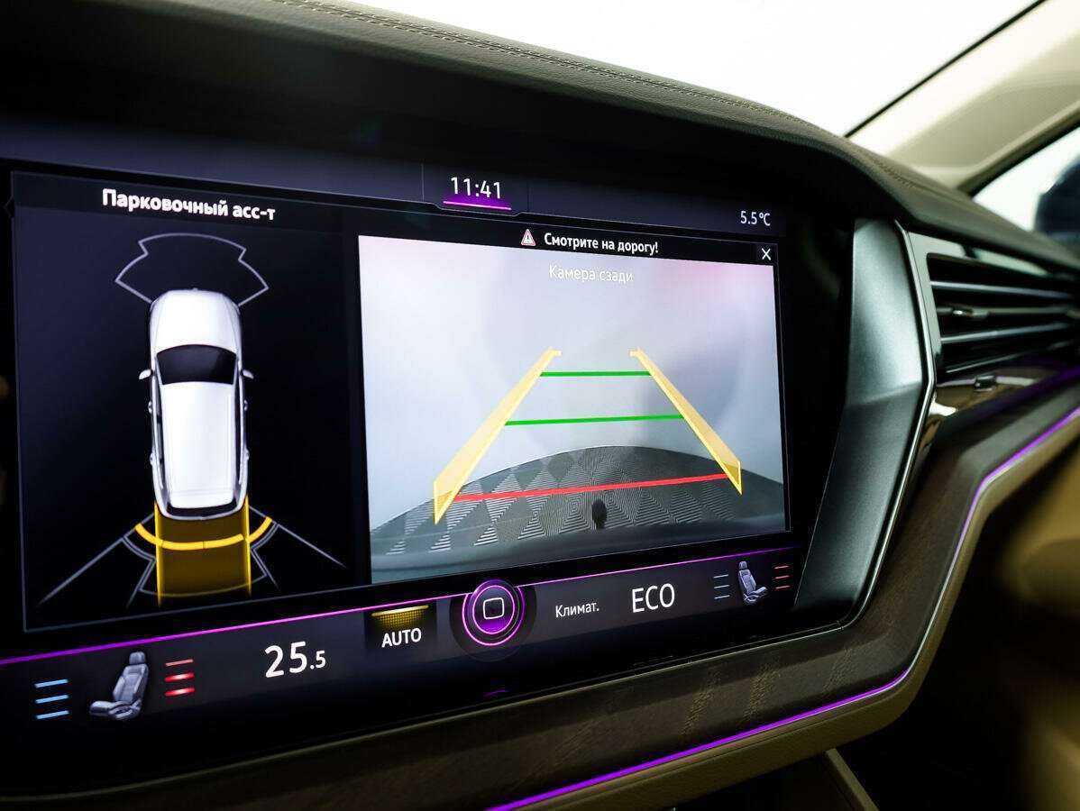 Volkswagen Touareg, 2020 Фото №22