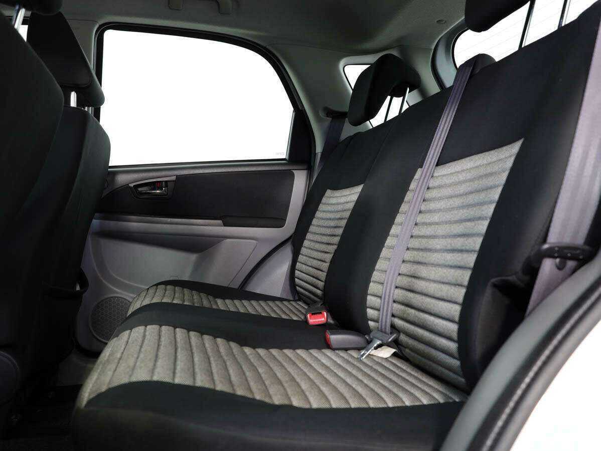 Suzuki SX4, 2011 Фото №10
