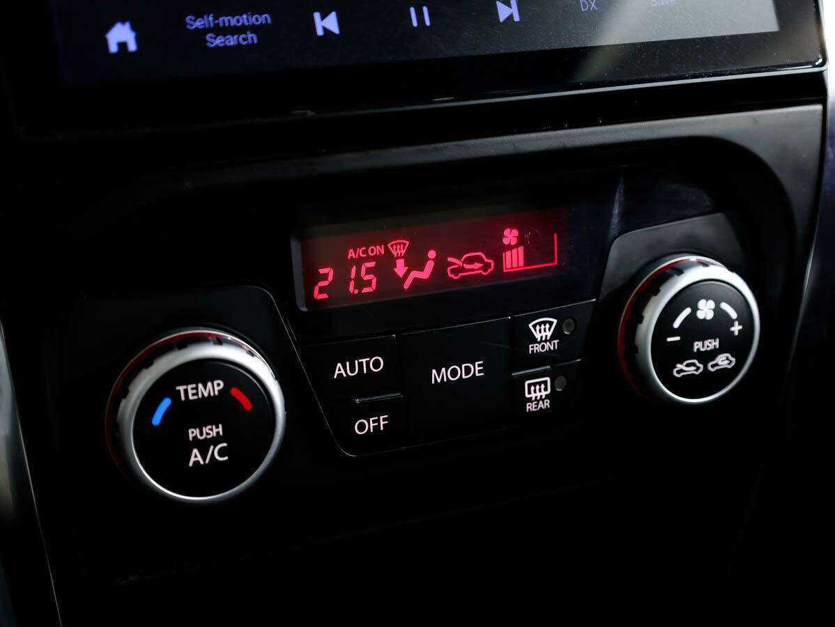 Suzuki SX4, 2011 Фото №15