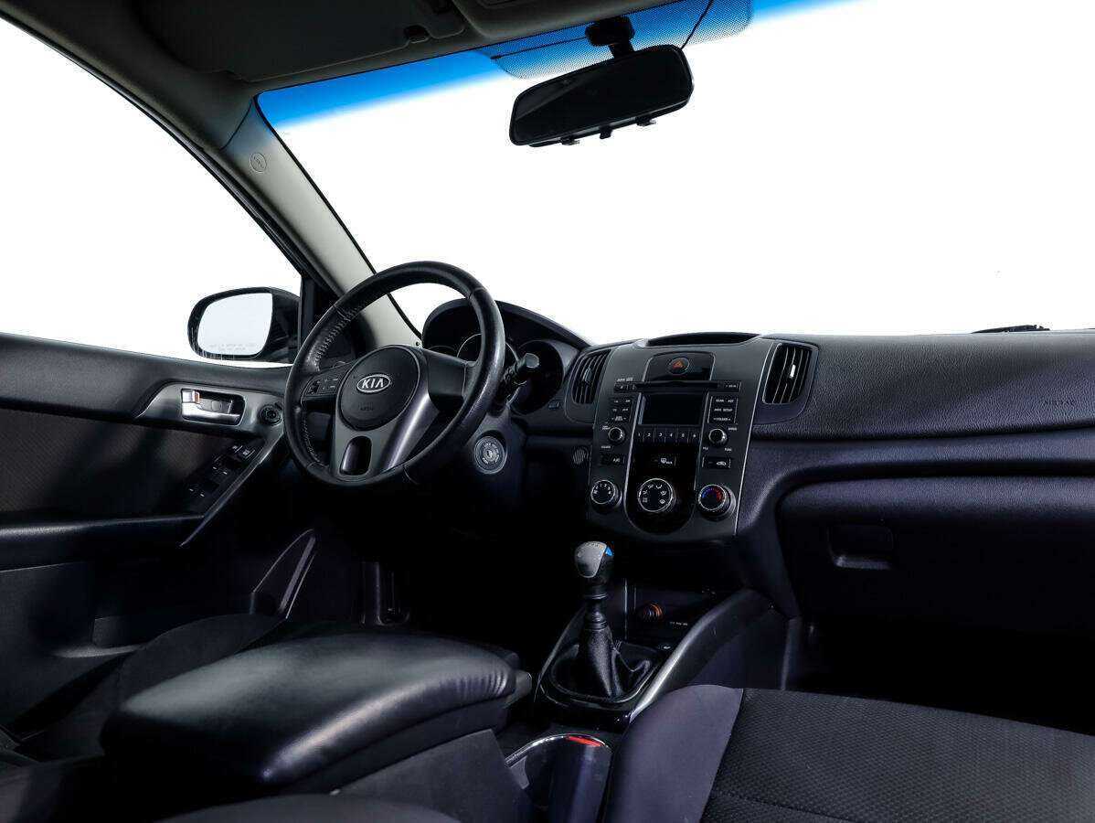Kia Cerato 6-speed, 2011 - 203 975 км. | Фото №8