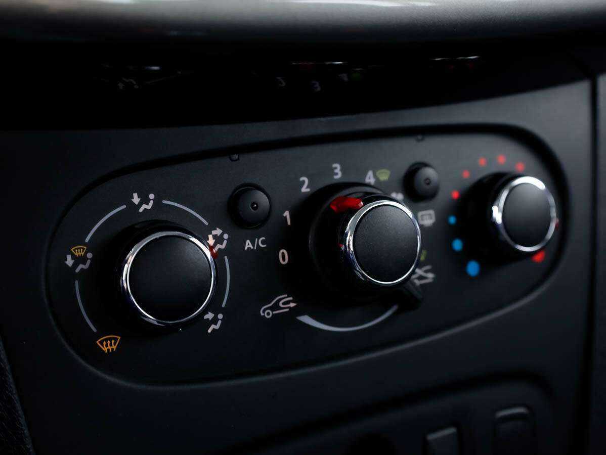 Renault Logan, 2014 Фото №14