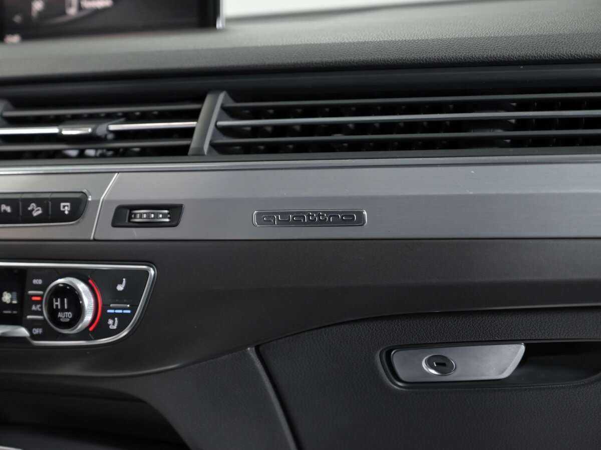 Audi Q7, 2017 Фото №17