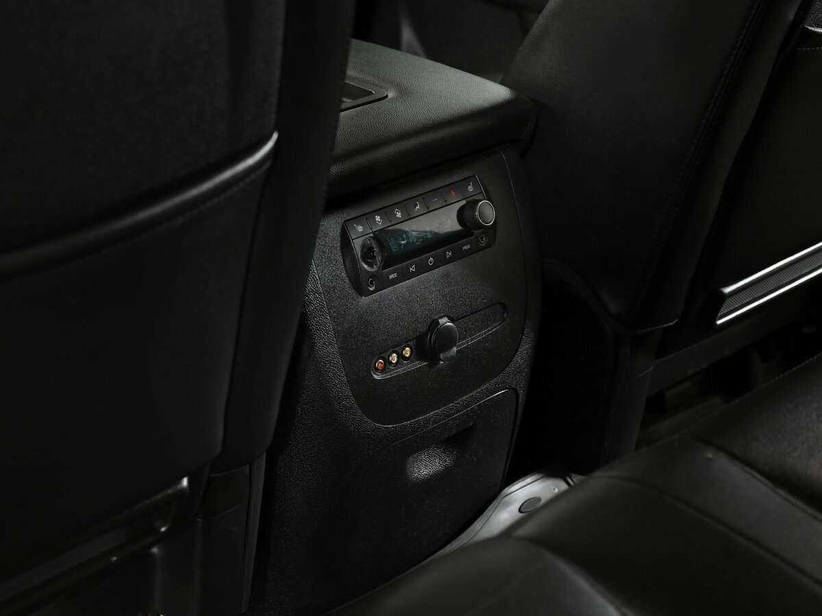 Chevrolet Tahoe 6AT, 2012 Фото №14