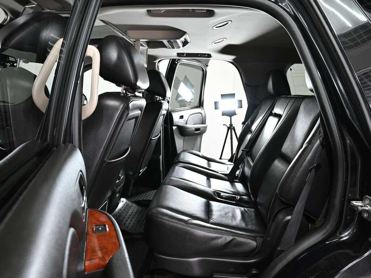 Chevrolet Tahoe 6AT, 2012 Фото №16