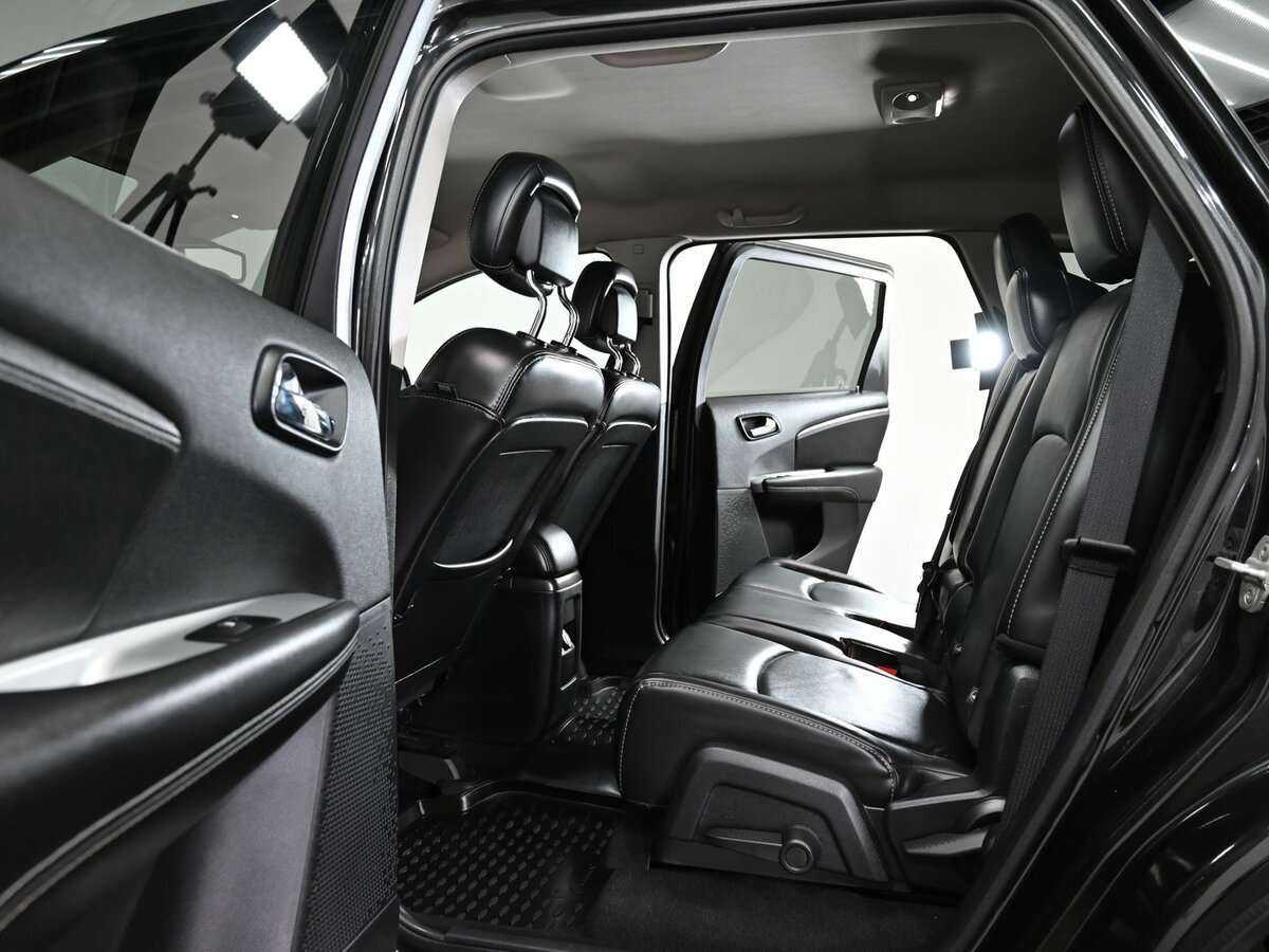 Dodge Journey, 2011 Фото №12