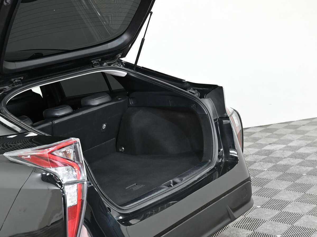 Toyota Prius, 2016 Фото №15