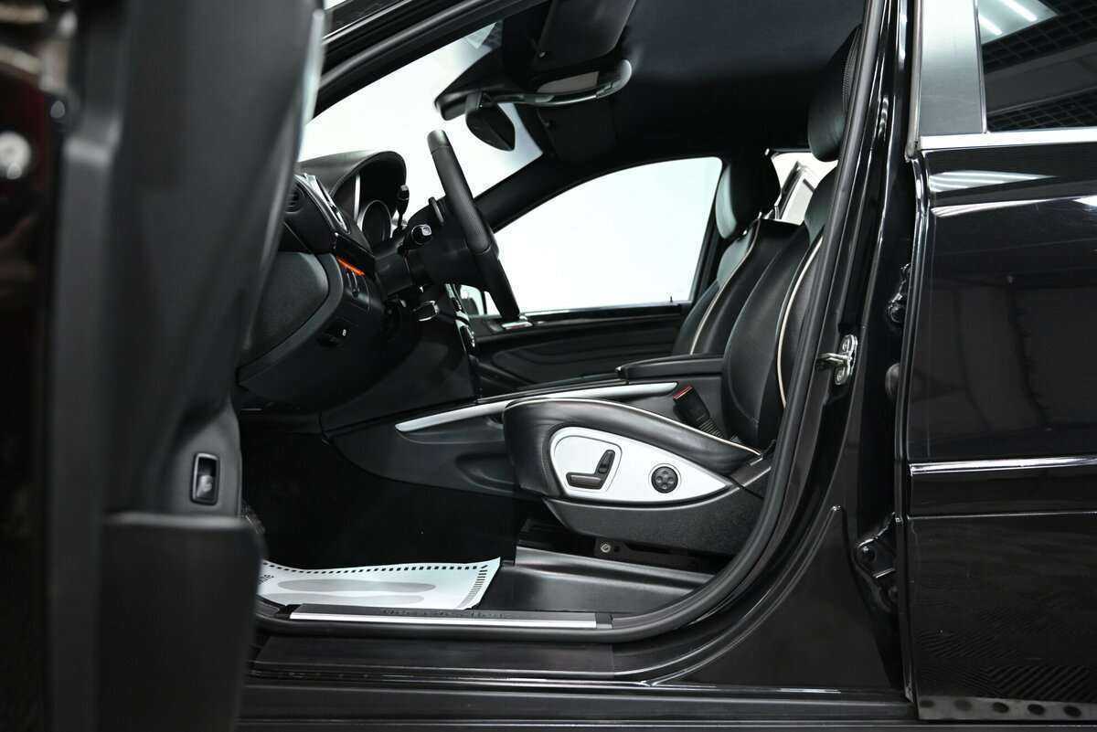 Mercedes-Benz M-Класс 350, 2011 Фото №7