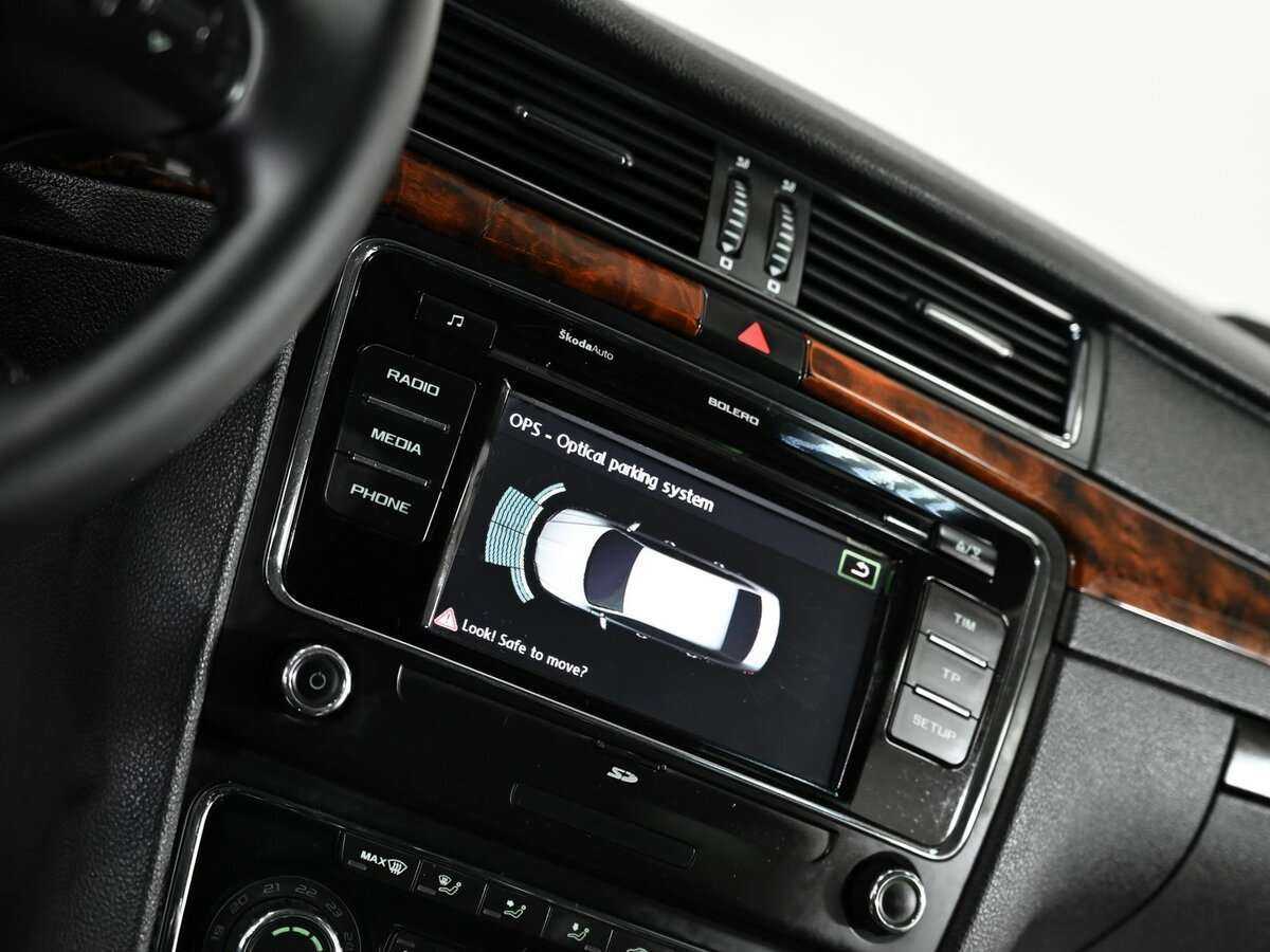 Skoda Superb DSG, 2010 Фото №13