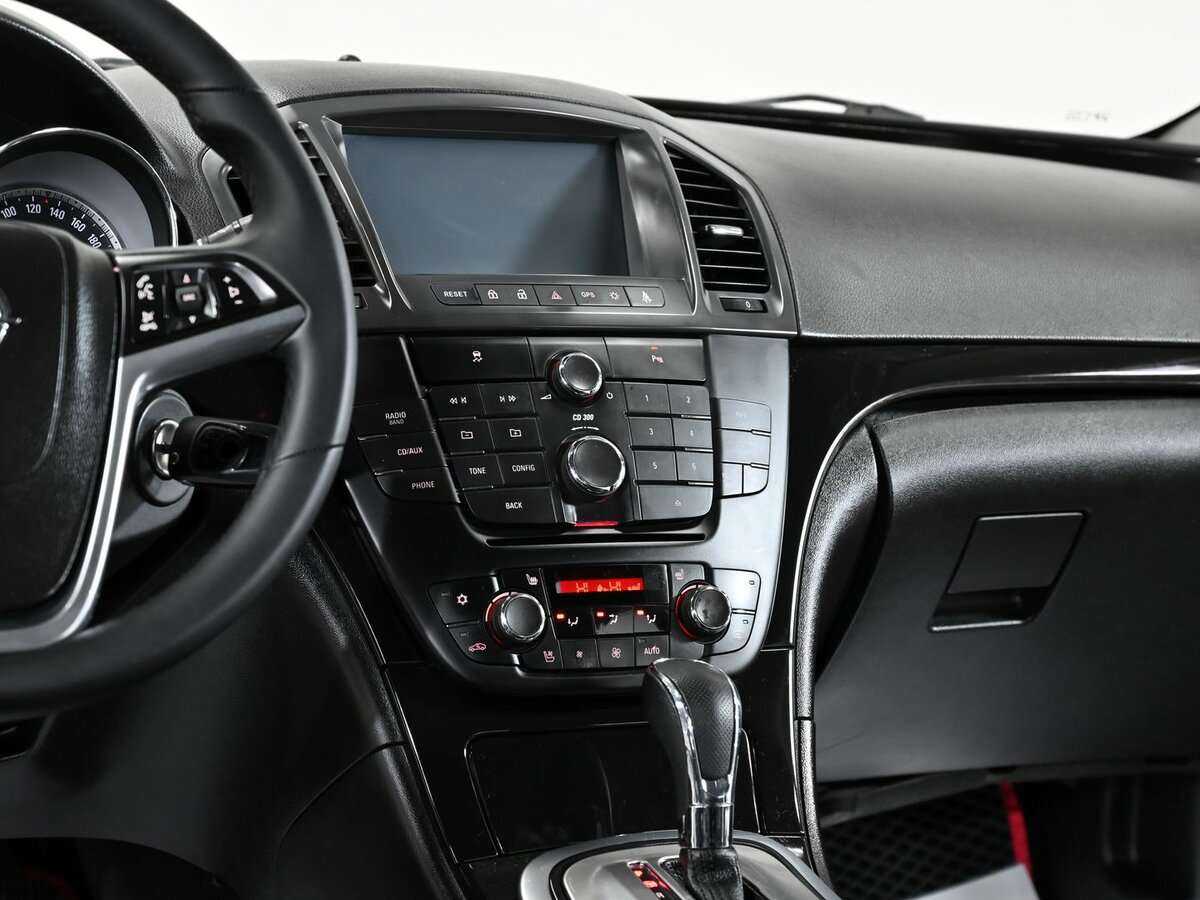 Opel Insignia, 2011 Фото №10