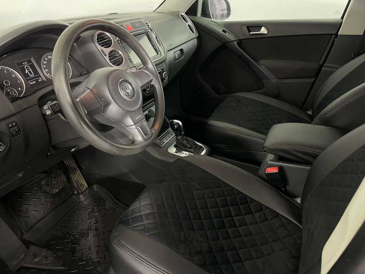 Volkswagen Tiguan, 2010 - 196 286 км. | Фото №7