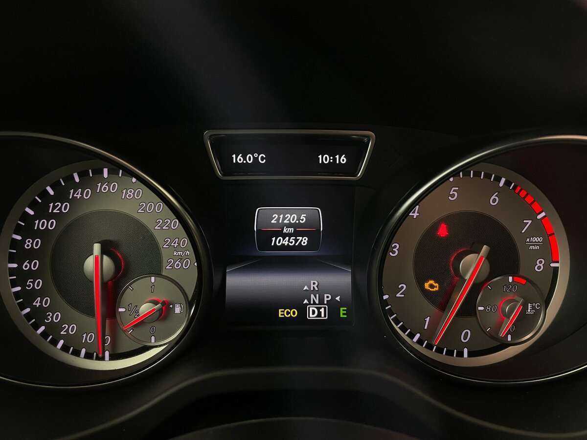 Mercedes-Benz GLA 250, 2014 Фото №14