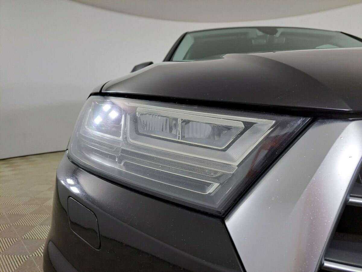 Audi Q7, 2017 Фото №16