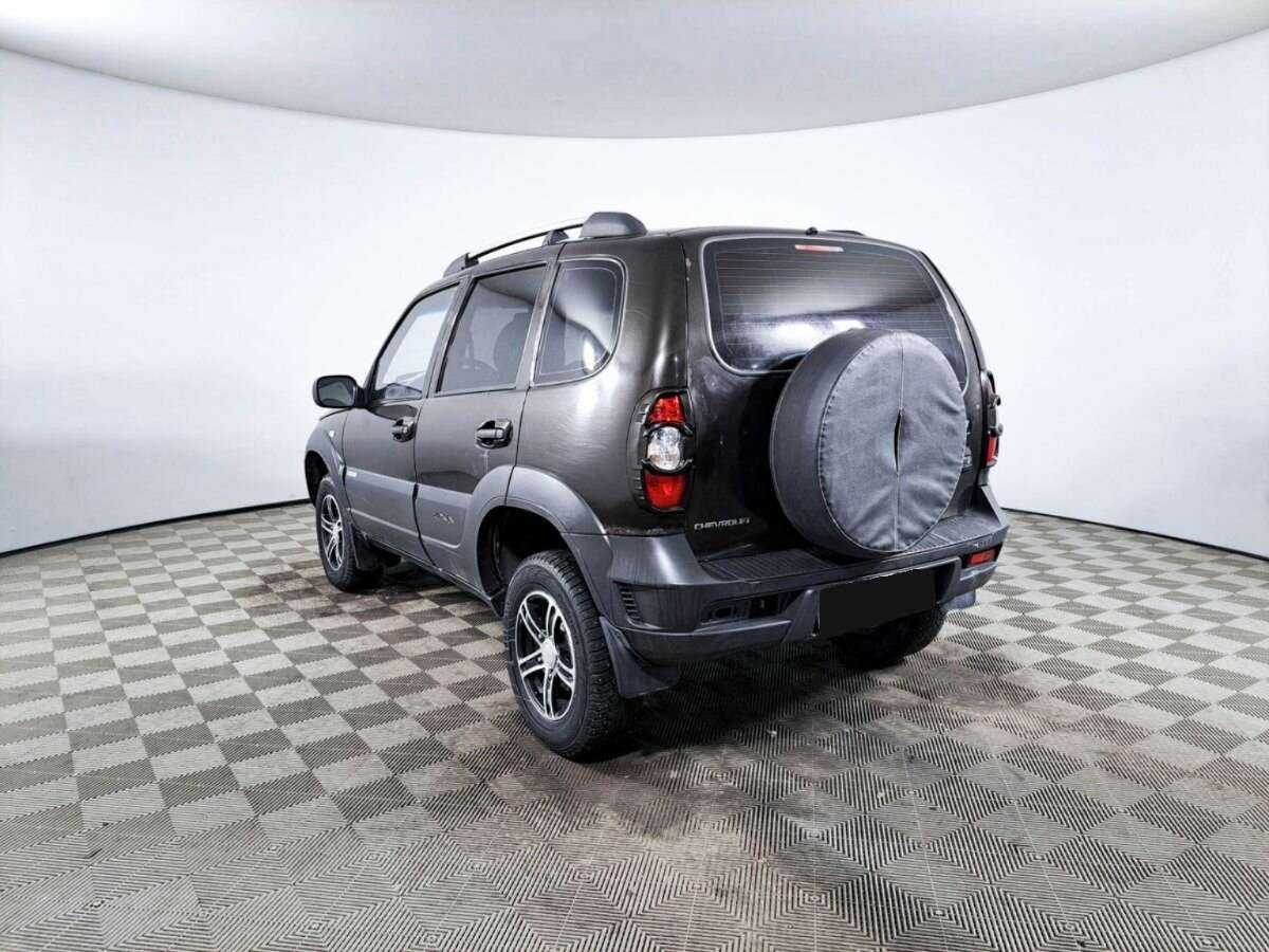 Chevrolet Niva, 2011 - 205 000 км. | Фото №7