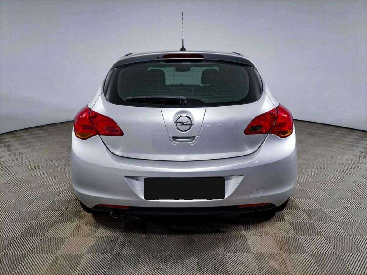 Opel Astra, 2011 - 154 900 км. | Фото №5
