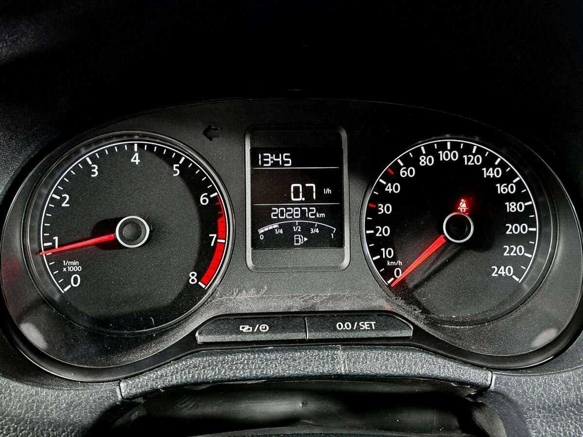 Volkswagen Polo, 2016 Фото №9