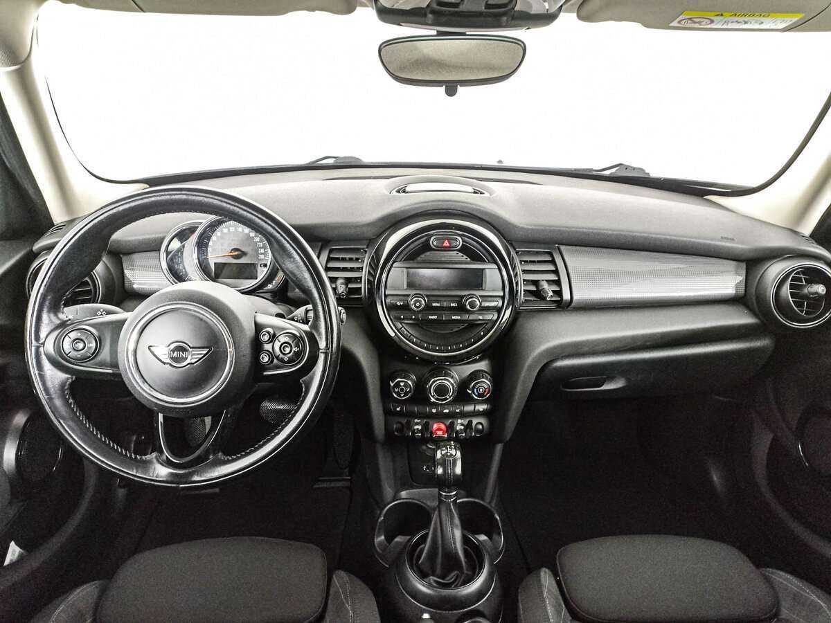 Mini Hatch Cooper, 2018 Фото №12